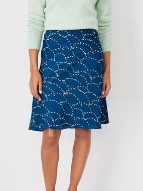 NWOT Ann Taylor blue floral skirt